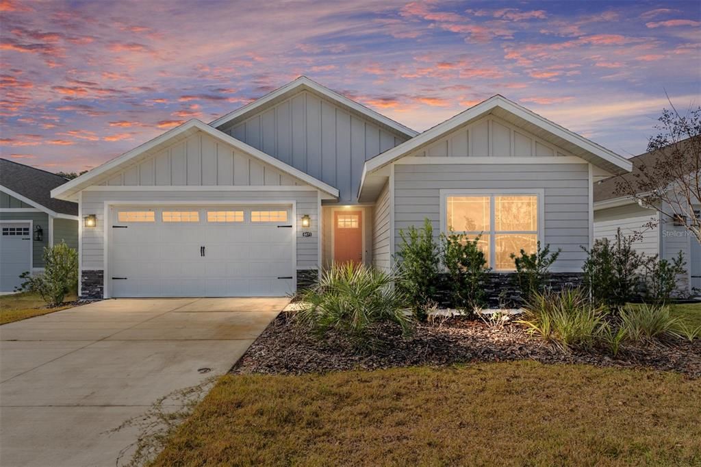 待售: $395,000 (4 贝兹, 2 浴室, 1807 平方英尺)