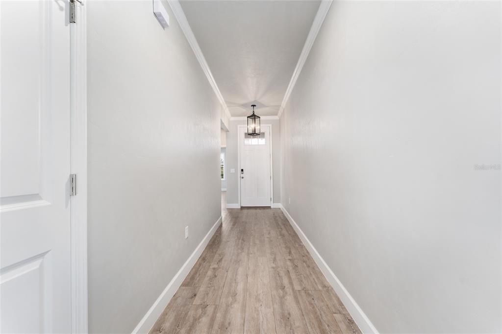 待售: $395,000 (4 贝兹, 2 浴室, 1807 平方英尺)