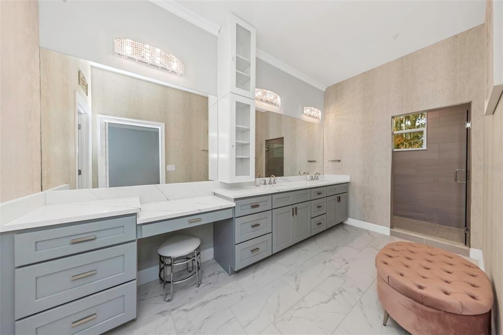 En Renta: $3,400 (3 camas, 2 baños, 2230 Pies cuadrados)