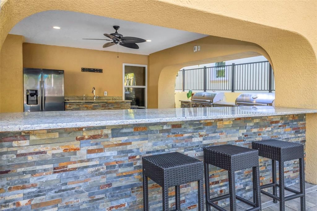 En Renta: $3,400 (3 camas, 2 baños, 2230 Pies cuadrados)