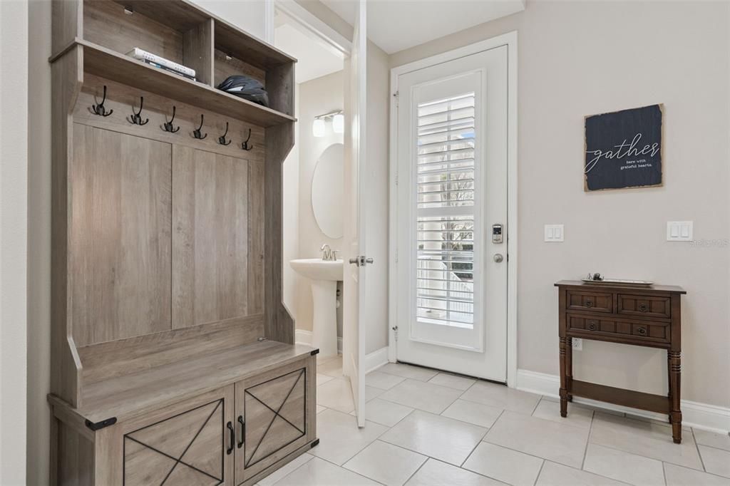 En Venta: $669,000 (3 camas, 2 baños, 1875 Pies cuadrados)