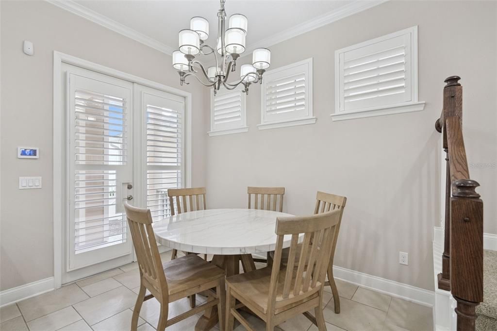 En Venta: $669,000 (3 camas, 2 baños, 1875 Pies cuadrados)