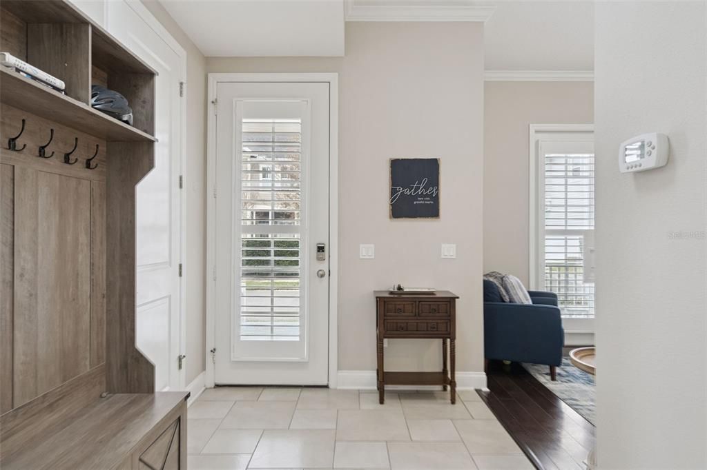 En Venta: $669,000 (3 camas, 2 baños, 1875 Pies cuadrados)