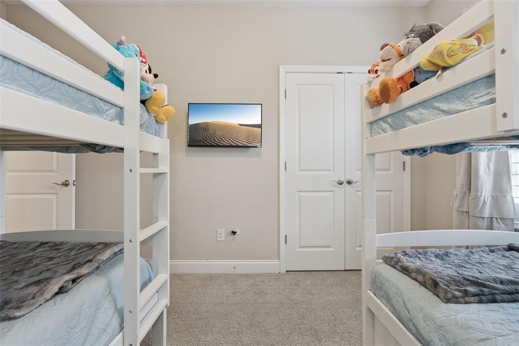 En Venta: $669,000 (3 camas, 2 baños, 1875 Pies cuadrados)