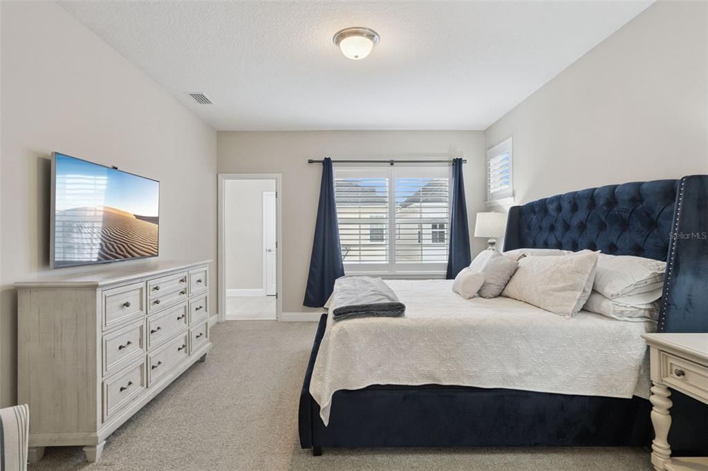 En Venta: $669,000 (3 camas, 2 baños, 1875 Pies cuadrados)