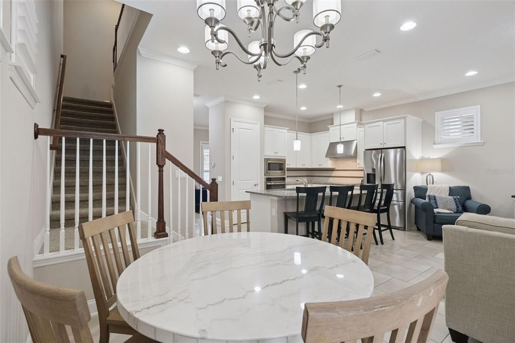 En Venta: $669,000 (3 camas, 2 baños, 1875 Pies cuadrados)