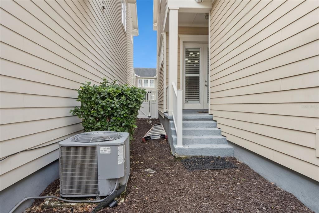 En Venta: $669,000 (3 camas, 2 baños, 1875 Pies cuadrados)