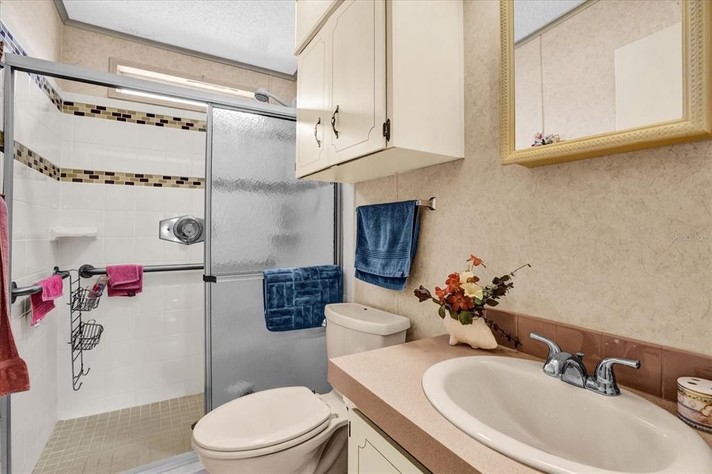 For Sale: $214,000 (3 beds, 2 baths, 1546 Square Feet)