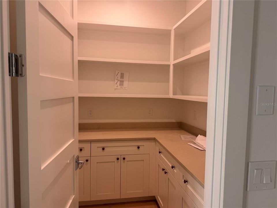 待售: $1,285,000 (4 贝兹, 3 浴室, 3231 平方英尺)