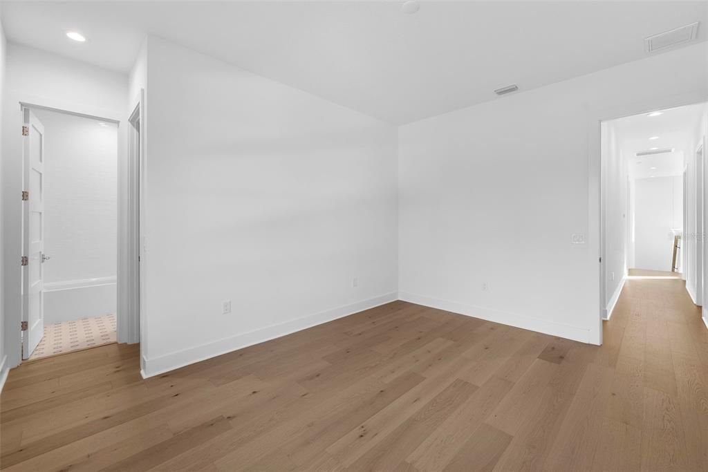 Active With Contract: $1,140,000 (4 beds, 3 baths, 3231 Square Feet)