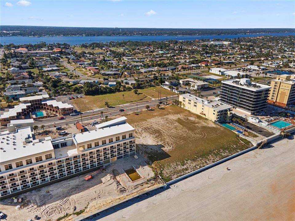 En Venta: $6,000,000 (2.87 acres)