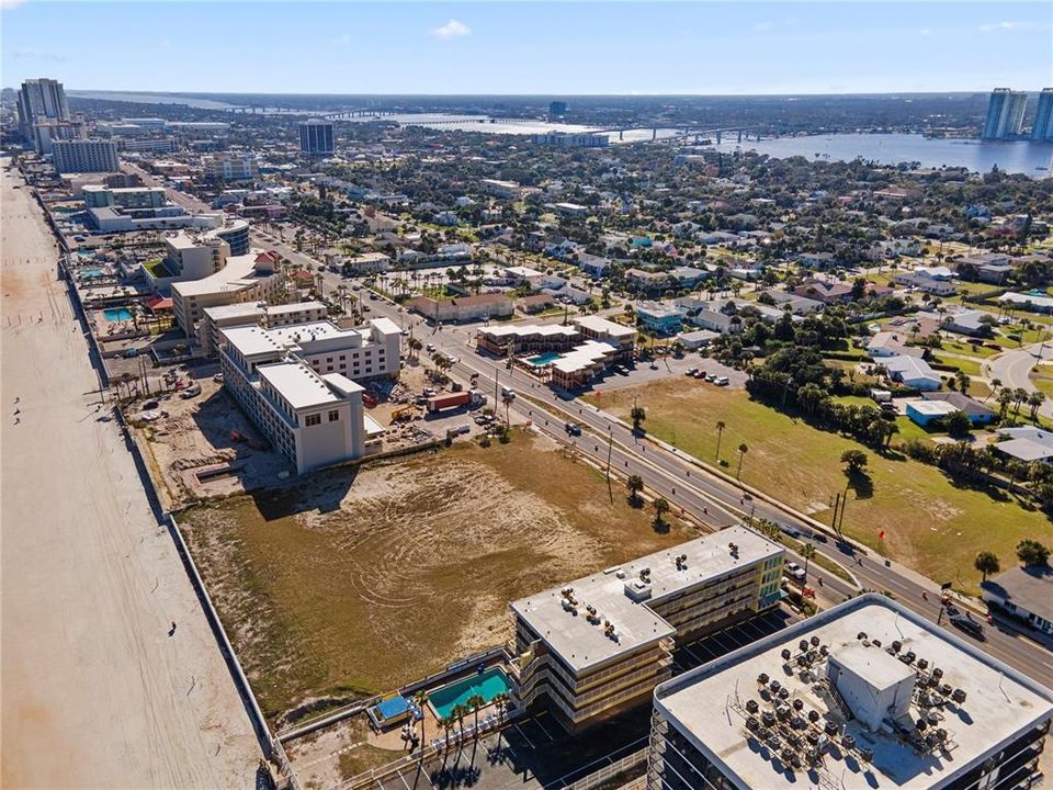 En Venta: $6,000,000 (2.87 acres)