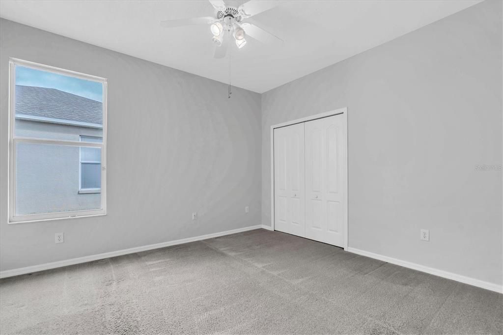 待售: $385,000 (2 贝兹, 2 浴室, 2206 平方英尺)