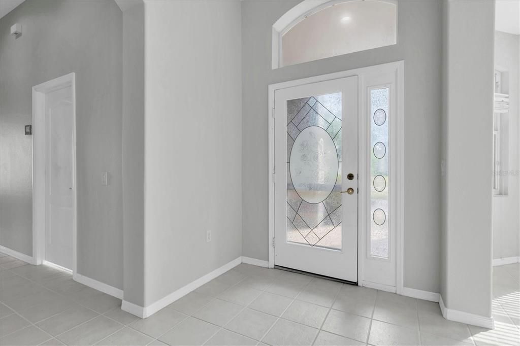 待售: $385,000 (2 贝兹, 2 浴室, 2206 平方英尺)