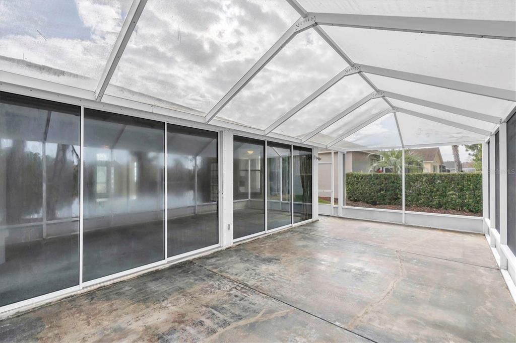 待售: $385,000 (2 贝兹, 2 浴室, 2206 平方英尺)