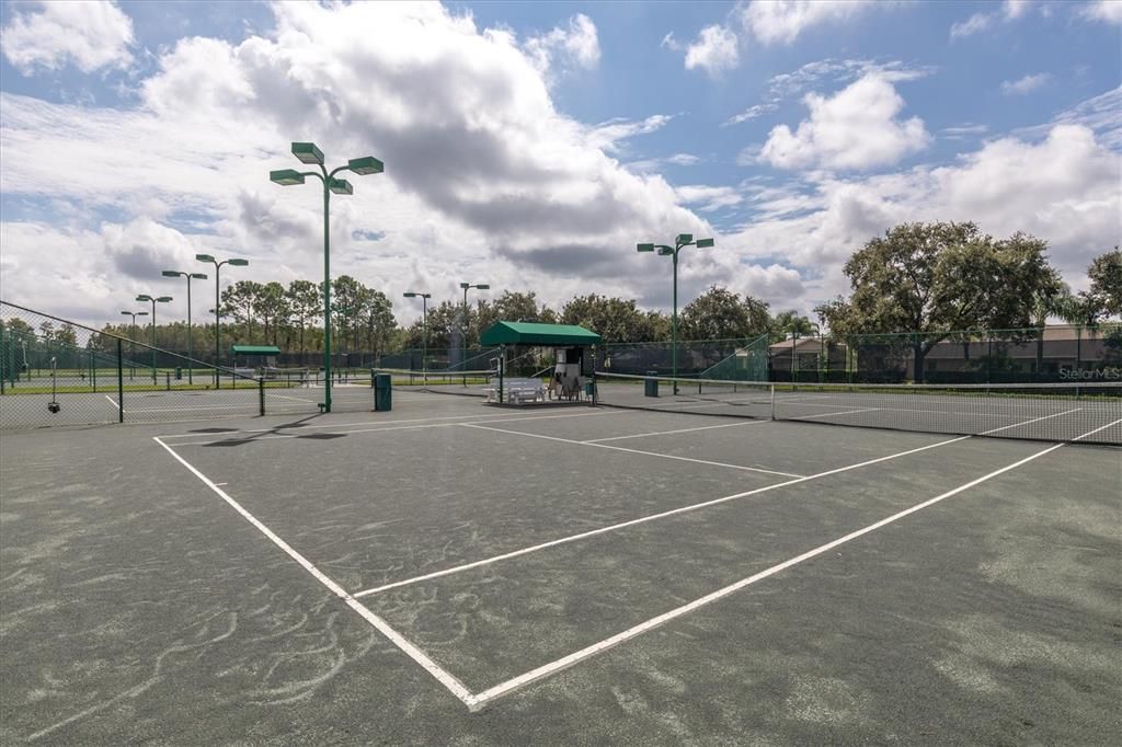 待售: $385,000 (2 贝兹, 2 浴室, 2206 平方英尺)