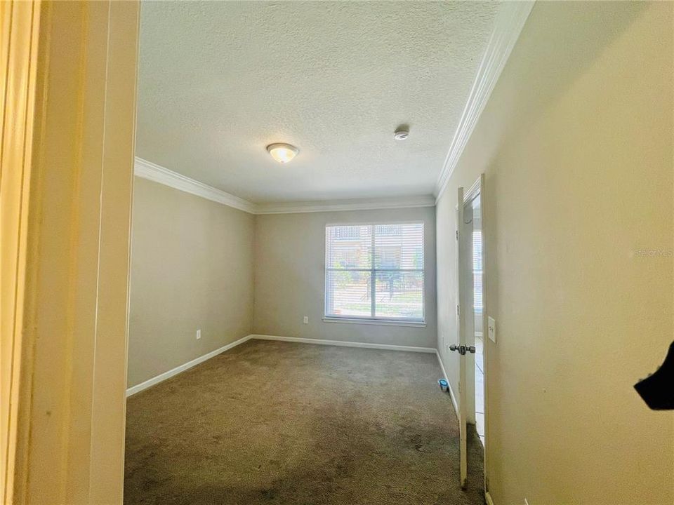 For Sale: $140,000 (2 beds, 2 baths, 1110 Square Feet)