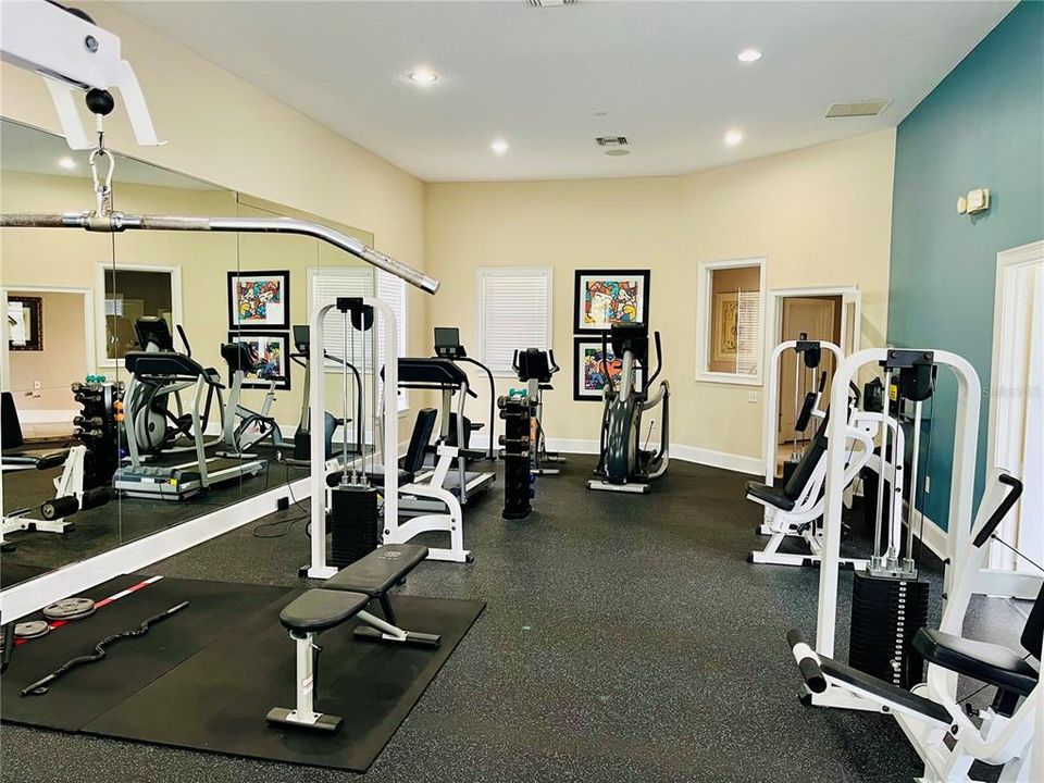 For Sale: $140,000 (2 beds, 2 baths, 1110 Square Feet)