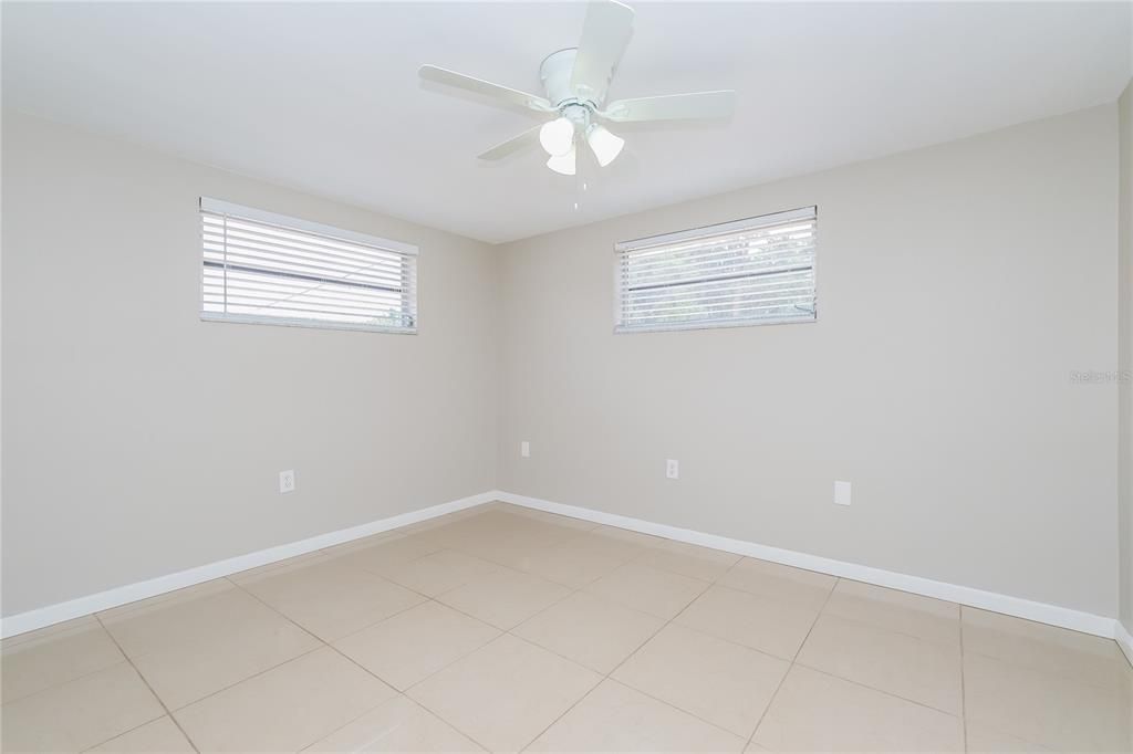 En Renta: $1,945 (3 camas, 2 baños, 1272 Pies cuadrados)