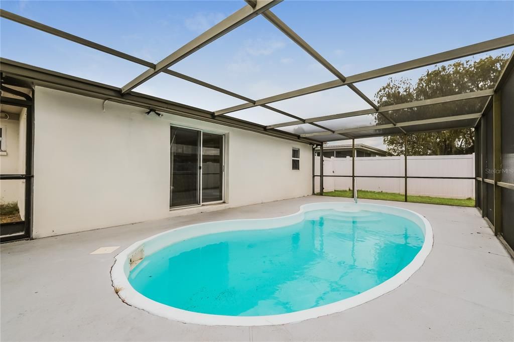 En Renta: $1,945 (3 camas, 2 baños, 1272 Pies cuadrados)