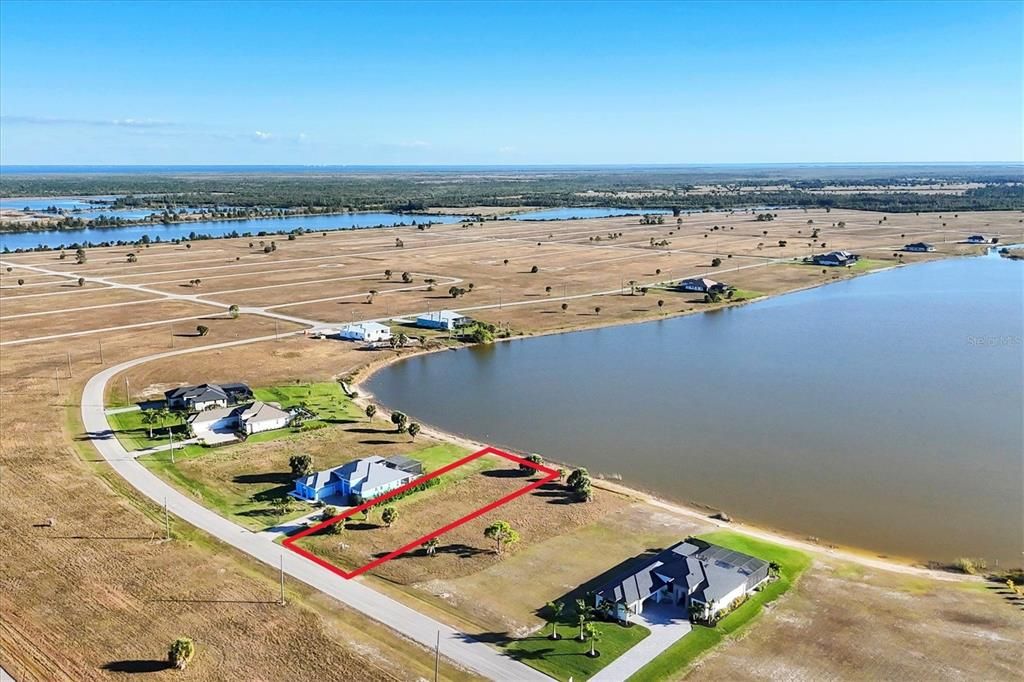 Activo con contrato: $99,000 (0.41 acres)