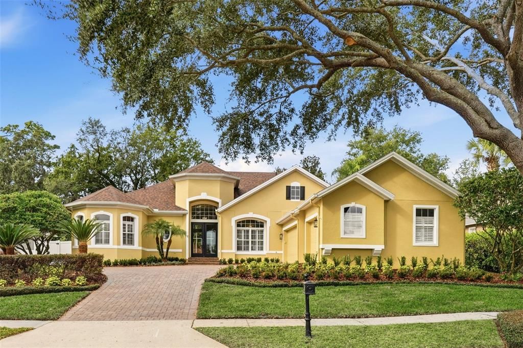 For Sale: $899,000 (5 beds, 3 baths, 3200 Square Feet)