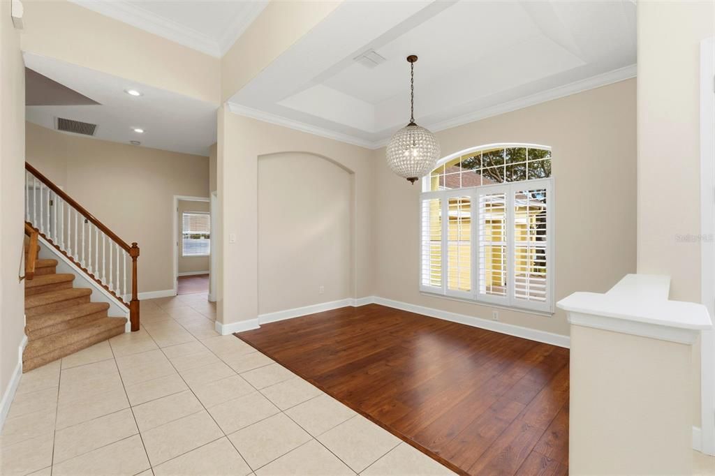 For Sale: $899,000 (5 beds, 3 baths, 3200 Square Feet)