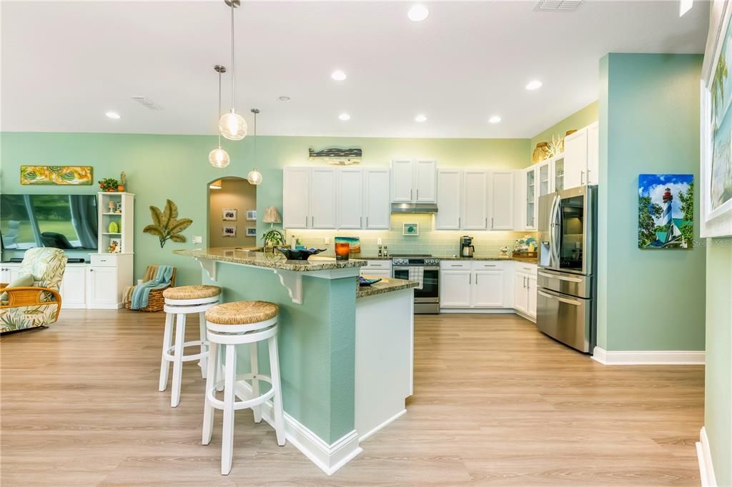 For Sale: $624,900 (4 beds, 2 baths, 2605 Square Feet)