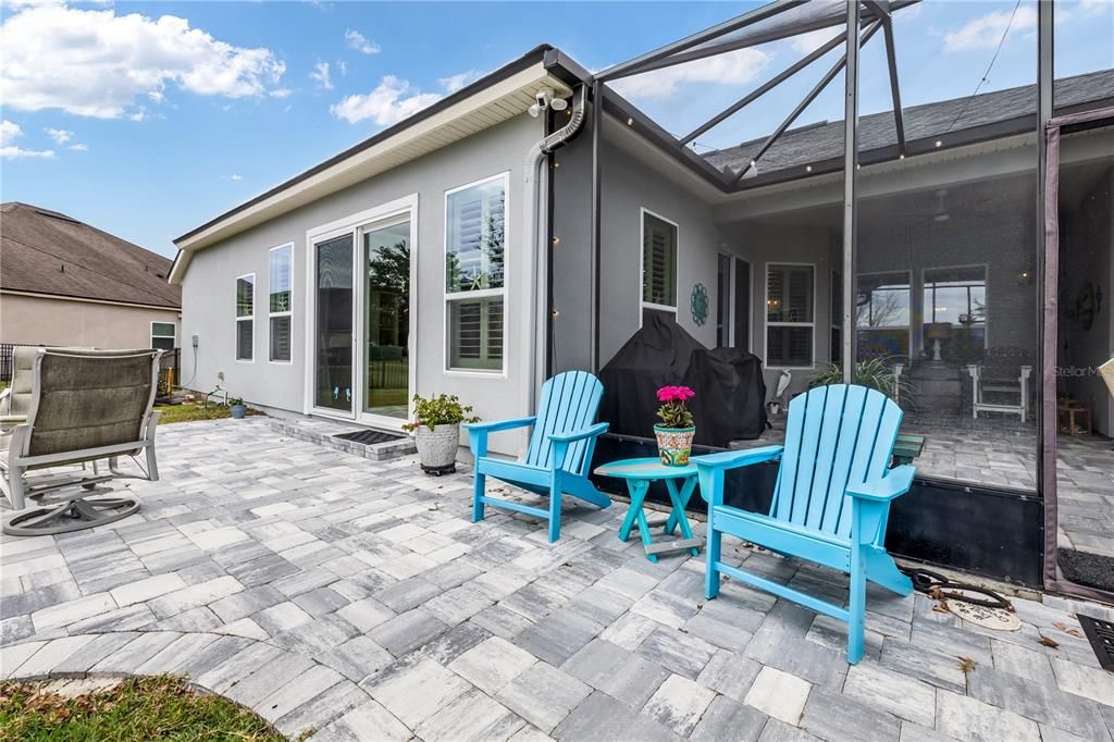 For Sale: $624,900 (4 beds, 2 baths, 2605 Square Feet)