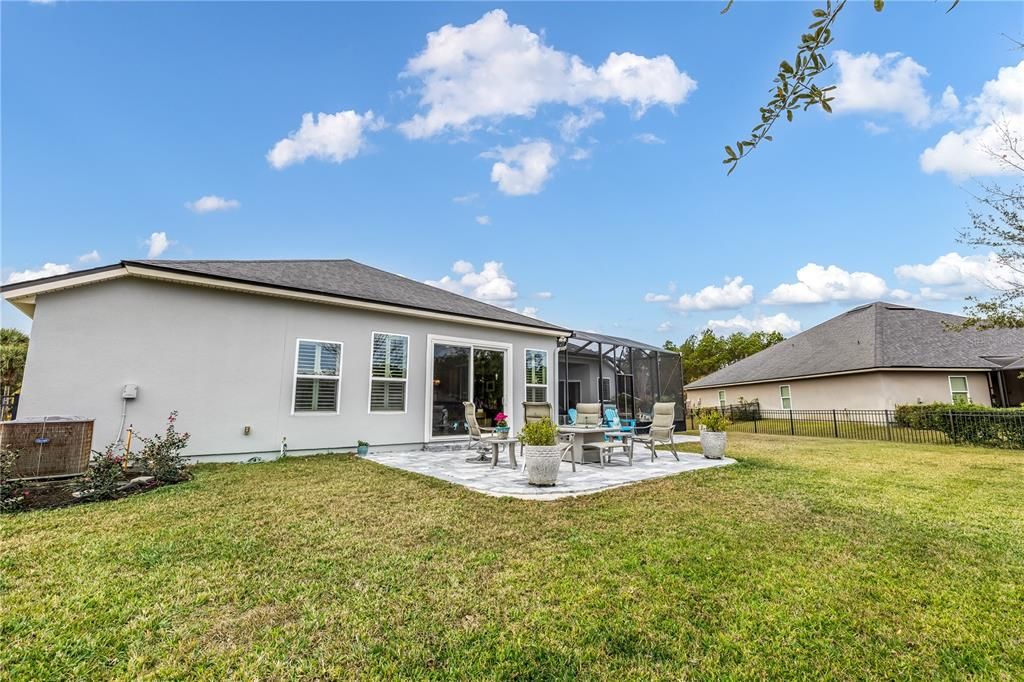 For Sale: $624,900 (4 beds, 2 baths, 2605 Square Feet)