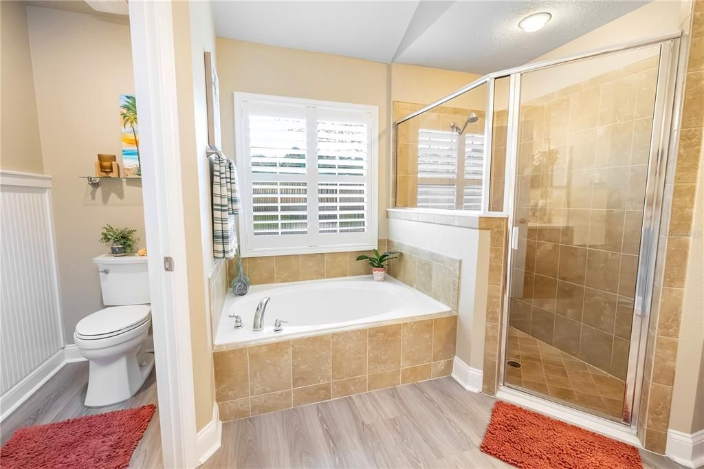 For Sale: $624,900 (4 beds, 2 baths, 2605 Square Feet)