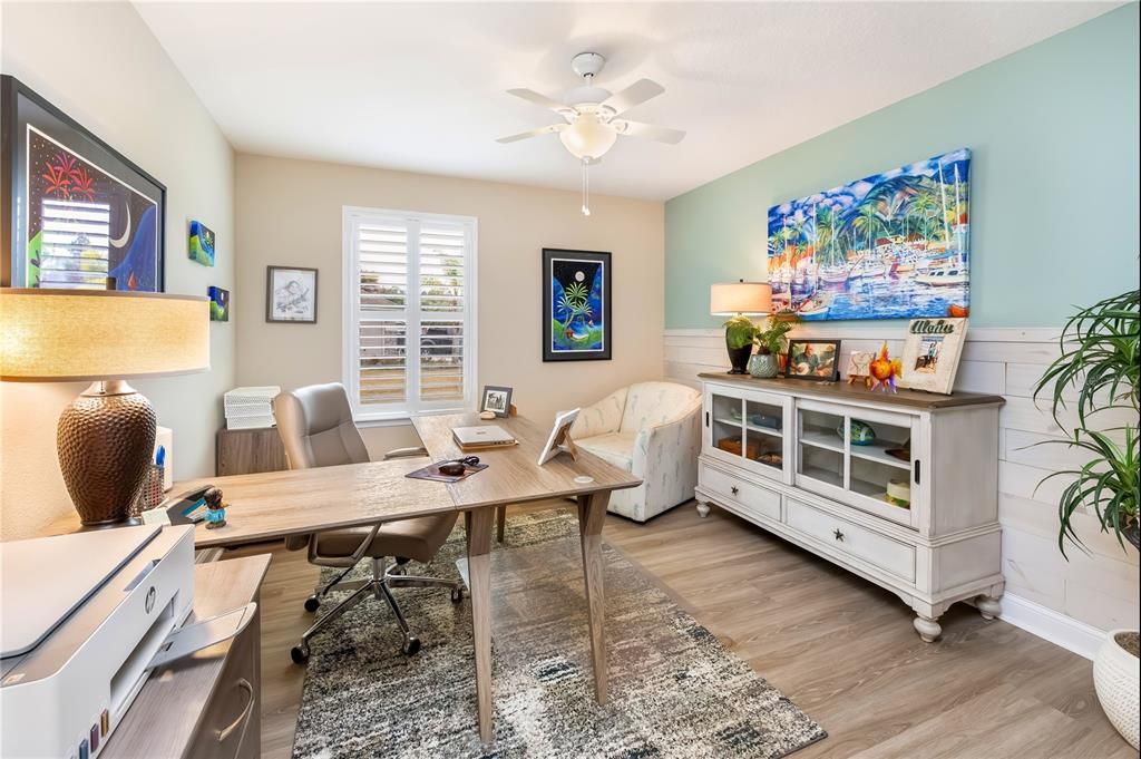 For Sale: $624,900 (4 beds, 2 baths, 2605 Square Feet)