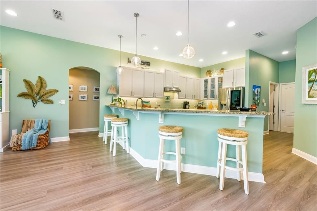 For Sale: $624,900 (4 beds, 2 baths, 2605 Square Feet)