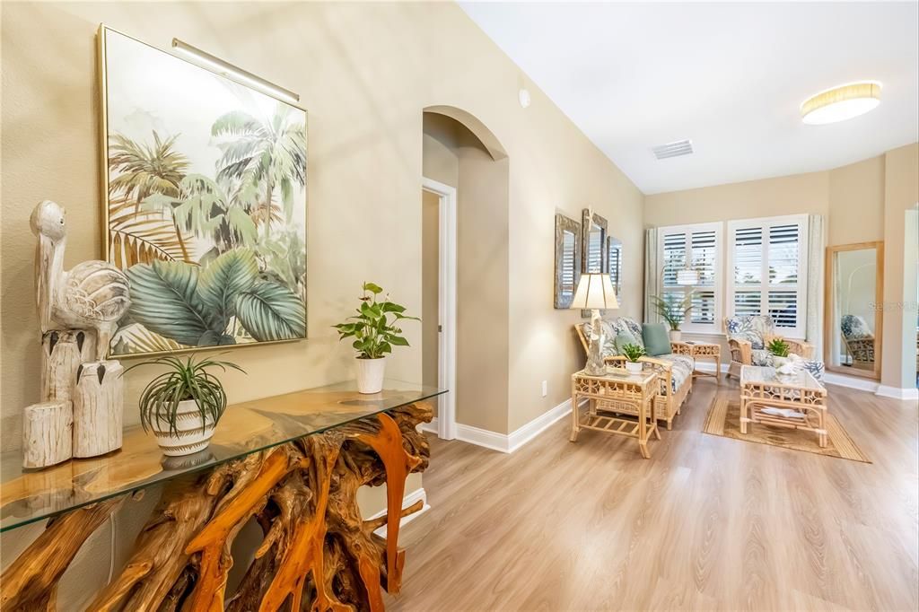 For Sale: $624,900 (4 beds, 2 baths, 2605 Square Feet)