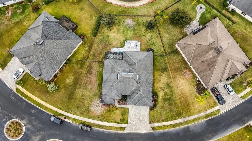 For Sale: $624,900 (4 beds, 2 baths, 2605 Square Feet)