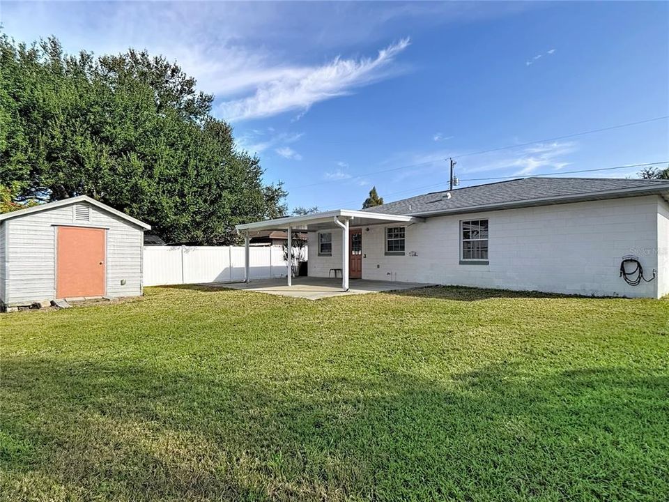 En Venta: $239,000 (3 camas, 1 baños, 915 Pies cuadrados)