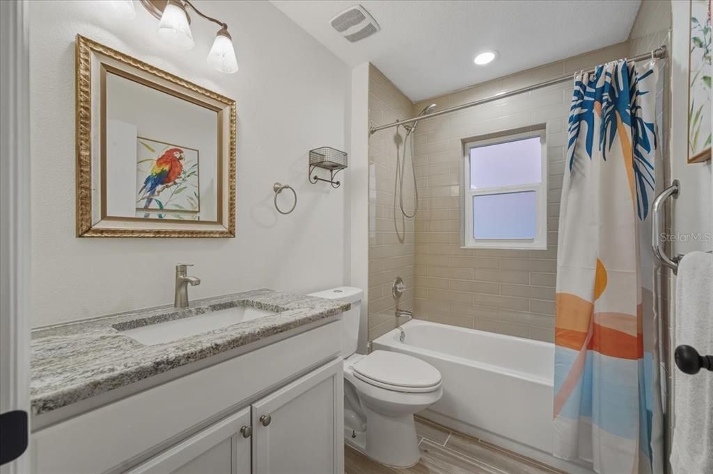 For Sale: $550,000 (3 beds, 2 baths, 1425 Square Feet)