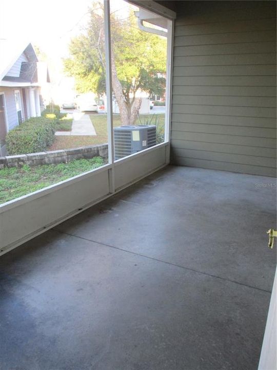 В аренду: $1,850 (3 спален, 2 ванн, 1747 Квадратных фут)