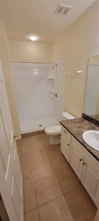 В аренду: $1,850 (3 спален, 2 ванн, 1747 Квадратных фут)