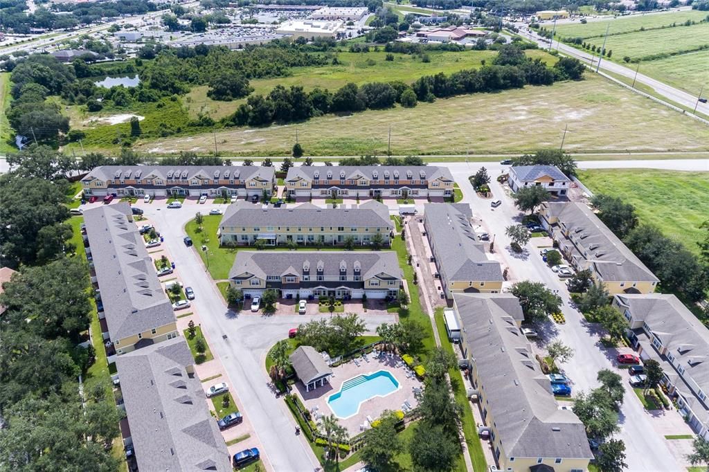 出租: $2,195 (4 贝兹, 2 浴室, 1880 平方英尺)