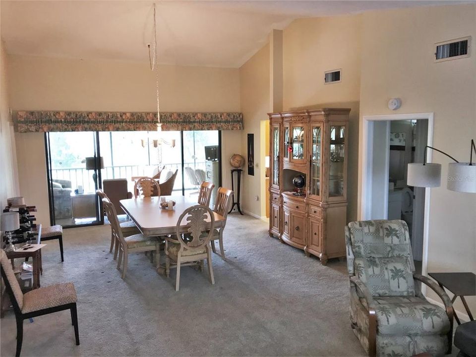 En Renta: $1,500 (2 camas, 2 baños, 1111 Pies cuadrados)