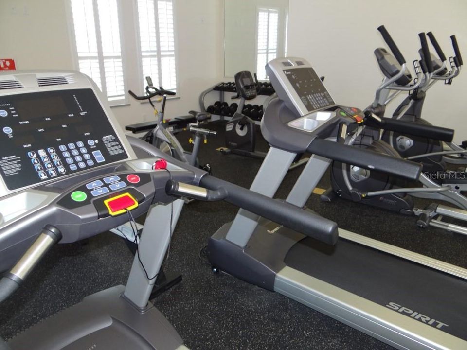 En Venta: $311,000 (3 camas, 3 baños, 1501 Pies cuadrados)