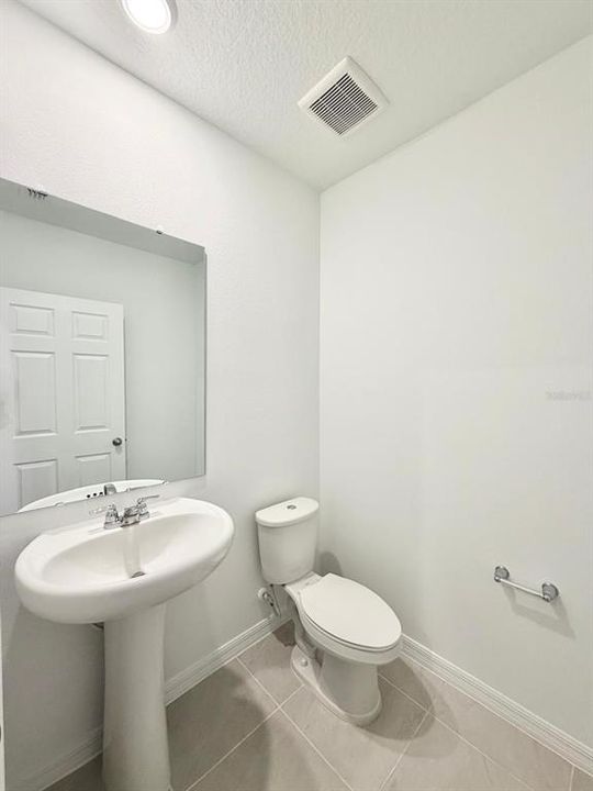 En Renta: $2,900 (5 camas, 2 baños, 2825 Pies cuadrados)