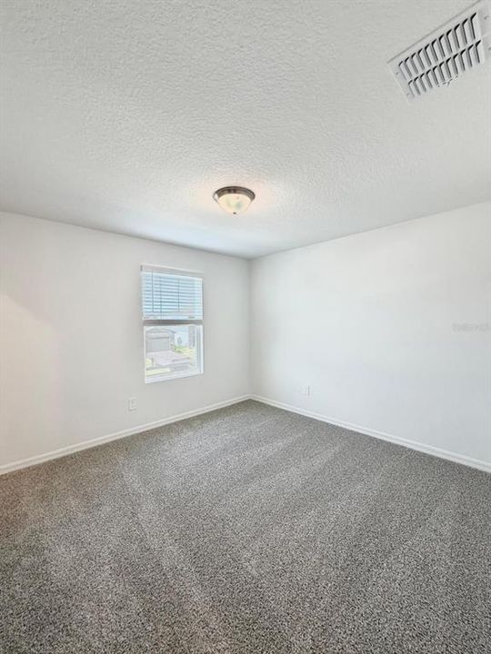 En Renta: $2,900 (5 camas, 2 baños, 2825 Pies cuadrados)