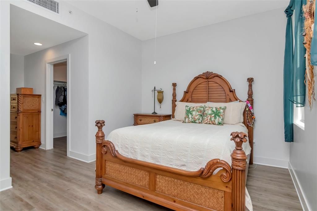 En Venta: $485,000 (1 camas, 1 baños, 1383 Pies cuadrados)