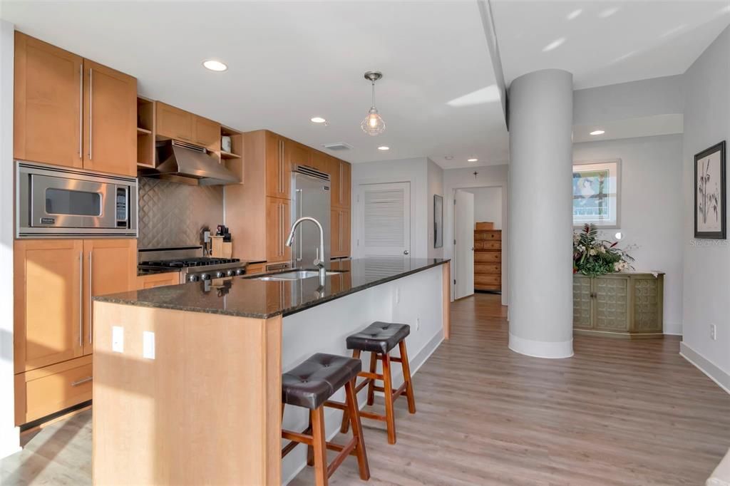 En Venta: $485,000 (1 camas, 1 baños, 1383 Pies cuadrados)