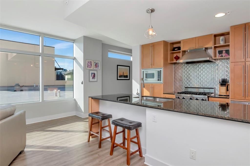 En Venta: $485,000 (1 camas, 1 baños, 1383 Pies cuadrados)