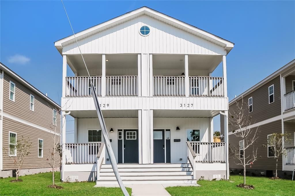 出租: $1,980 (2 贝兹, 1 浴室, 938 平方英尺)