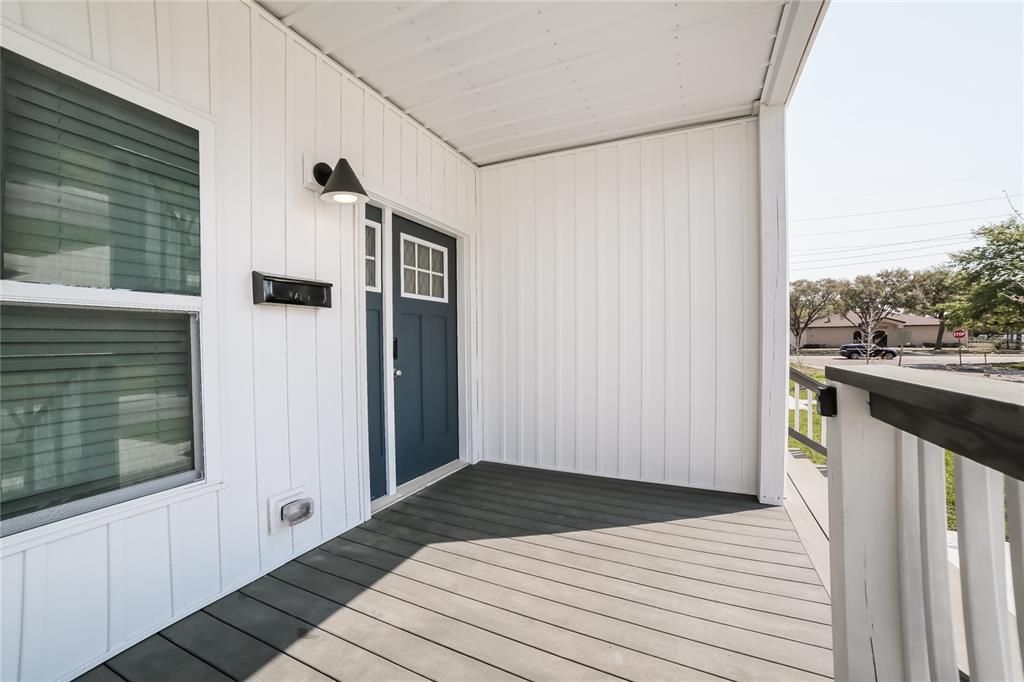 出租: $1,980 (2 贝兹, 1 浴室, 938 平方英尺)