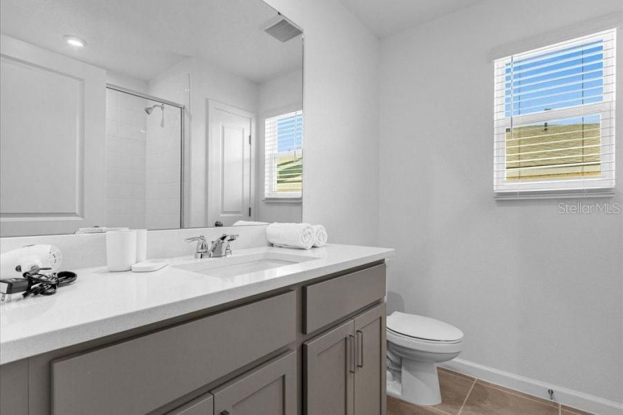 En Venta: $1,100,000 (9 camas, 6 baños, 4363 Pies cuadrados)